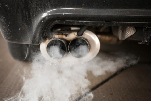 Stepen zagaðenja vazduha zabrinjava: "Obustaviti uvoz polovnih automobila"